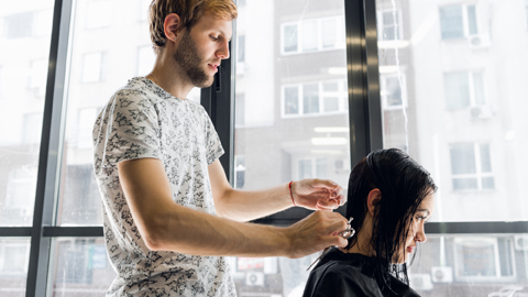 海外美容室出資